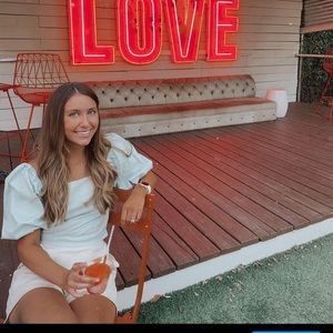 Forever 21 light green top